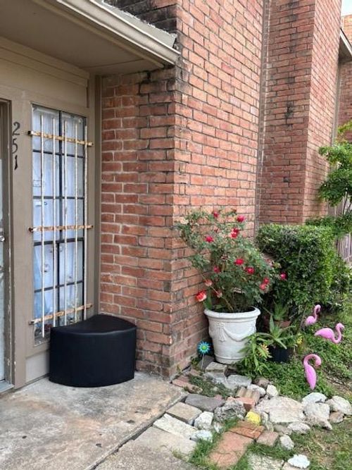 apt-251-10501 South Dr, Houston, TX, 77099-2872 | Card Image