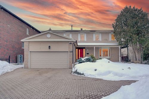 197 Garden Ave, Richmond Hill, ON, L4C6L8 | Card Image