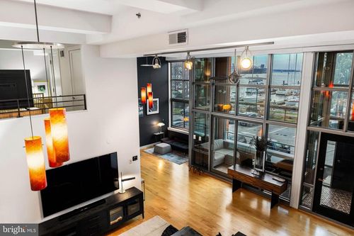 102-2901 Boston St, BALTIMORE, MD, 21224-4887 | Card Image