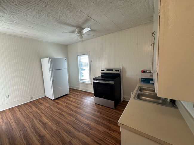 1470 Dye Rd, Condo with 1 bedrooms, 1 bathrooms and null parking in Flint MI | Image 4