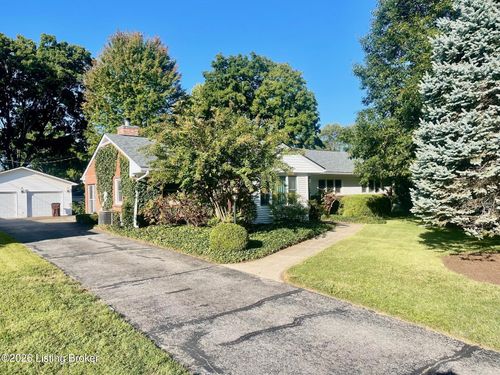 106 Spruce Ln, Louisville, KY, 40207-1701 | Card Image