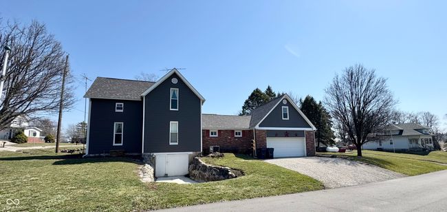 5395 W State Road 38, House other with 3 bedrooms, 2 bathrooms and null parking in New Castle IN | Image 17