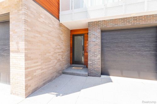 2850 John R St, Detroit, MI, 48201-3181 | Card Image