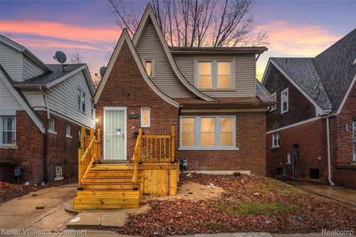 15875 Northlawn St, Detroit, MI, 48238-1155 | Card Image