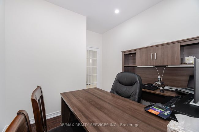 71 Vanderpool Cres, House other with 7 bedrooms, 5 bathrooms and 4 parking in Brampton ON | Image 21