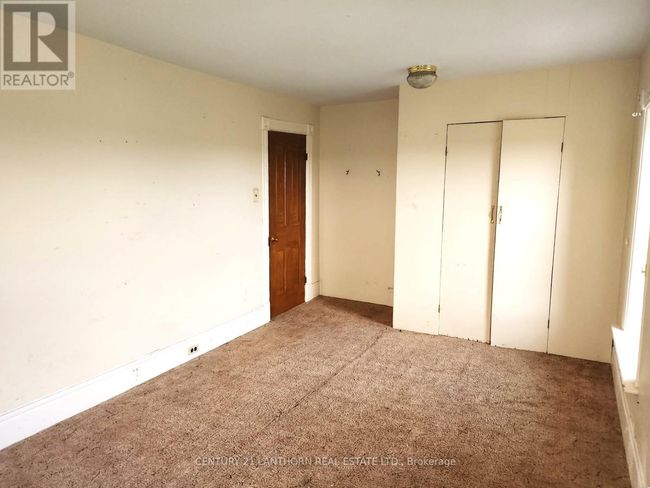 4893 Old Highway 2 Highway, Home with 4 bedrooms, 2 bathrooms and 9 parking in Belleville (Belleville Ward) ON | Image 42