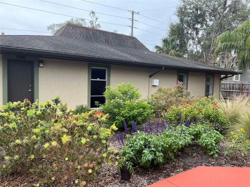 125 W Plymouth Ave, Deland, FL, 32720-2745 | Card Image