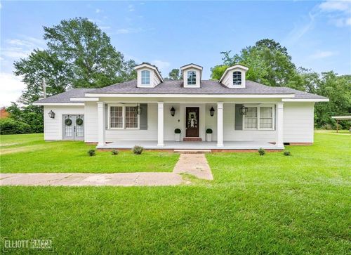 1131 Caddo Street, Montgomery, LA, 71454 | Card Image