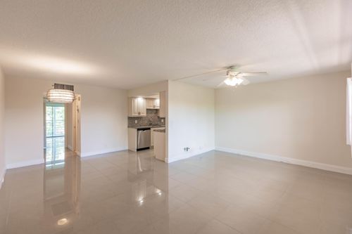 h3-4302 Martinique Cir, Coconut Creek, FL, 33066-1422 | Card Image