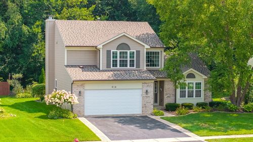 614 Pearces Frd, Oswego, IL, 60543-7316 | Card Image