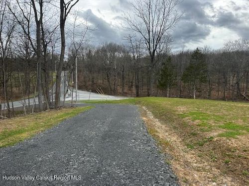 2809 Old Kings Rd, Catskill, NY, 12414-5423 | Card Image