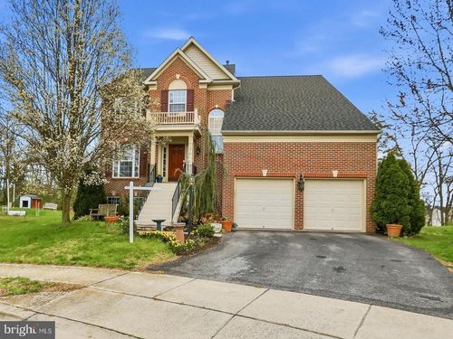 17416 Cobb Ct, HAGERSTOWN, MD, 21740-1080 | Card Image