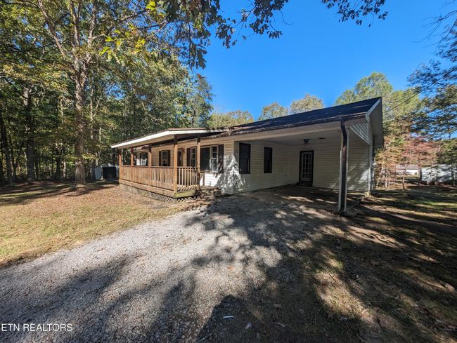 164 S Shady Lane Loop, House other with 3 bedrooms, 1 bathrooms and null parking in Clarkrange TN | Image 8