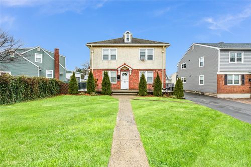 564 Westchester Ave, Port Chester, NY, 10573-2817 | Card Image