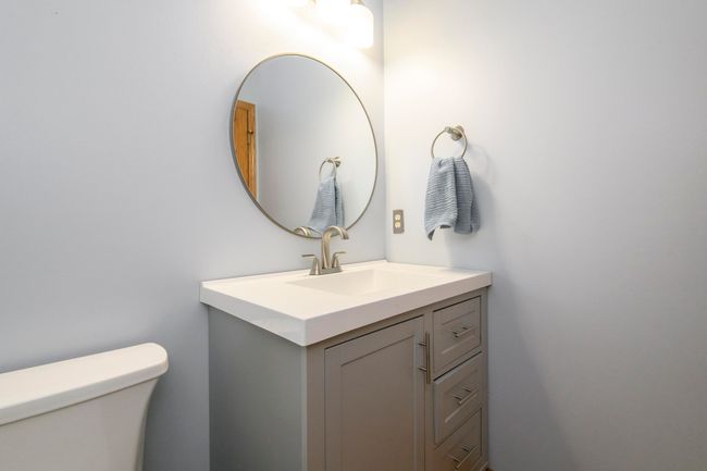 504 Eastern Trl, House other with 4 bedrooms, 4 bathrooms and null parking in MUKWONAGO WI | Image 29