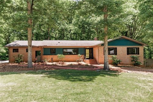 145 Pendleton Dr, Athens, GA, 30606-1644 | Card Image