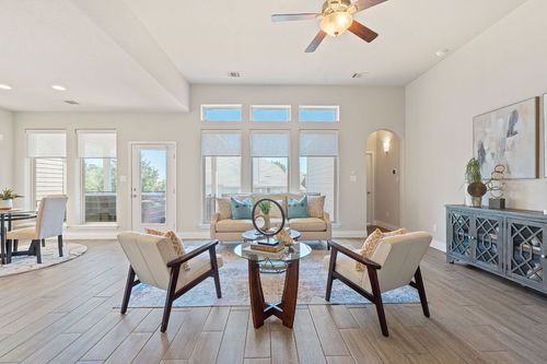 256 Santa Maria St, Georgetown, TX, 78628-7082 | Card Image