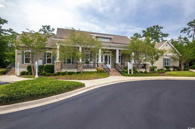 Card room, kitchen, fitness center, pool table | Image 36