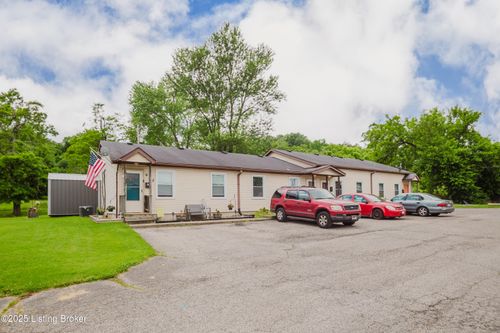 912 Cedar St, New Albany, IN, 47150-5300 | Card Image