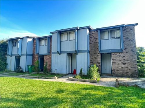 101-101 Antibes St E, Mandeville, LA, 70448-4701 | Card Image