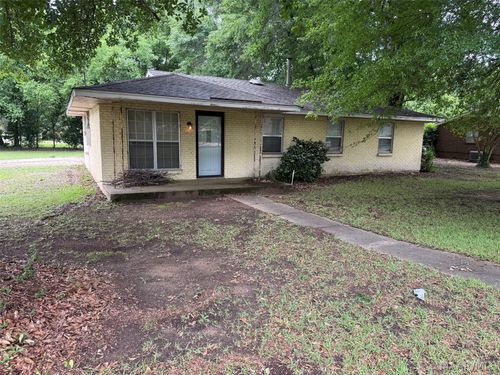 5818 Wares Ferry Road, Montgomery, AL, 36117 | Card Image