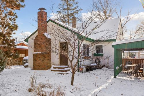 711 Grandview Ave W, Roseville, MN, 55113-4568 | Card Image