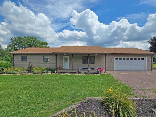 324 Upper Springs Rd, Salisbury, PA, 15558-2546 | Card Image