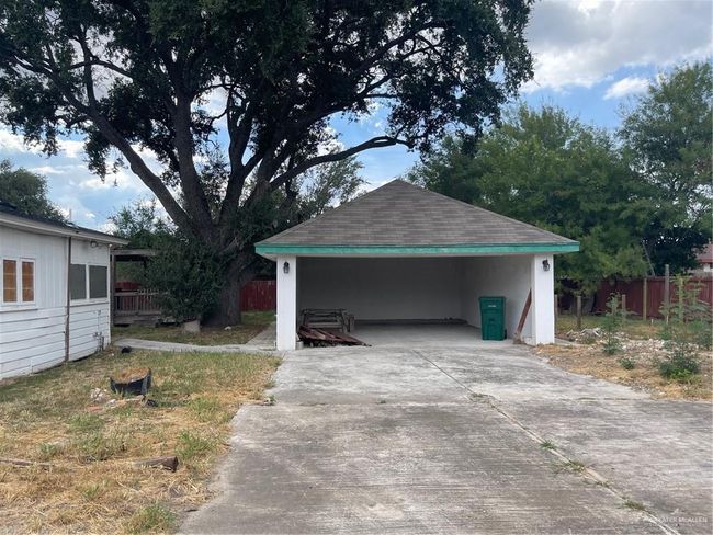 129 E Jones Ave, House other with 3 bedrooms, 3 bathrooms and 2 parking in Pharr TX | Image 22