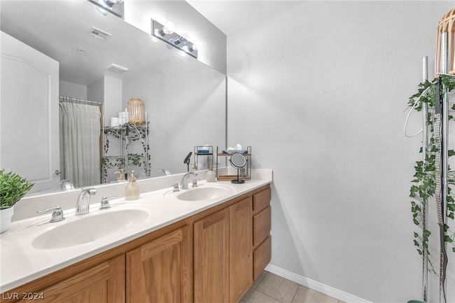 116 - 68 E Serene Ave, Condo with 2 bedrooms, 2 bathrooms and null parking in Las Vegas NV | Image 12