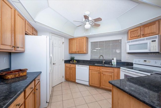 APT-223 - 23465 Harborview Rd, Condo with 2 bedrooms, 2 bathrooms and null parking in Punta Gorda FL | Image 13