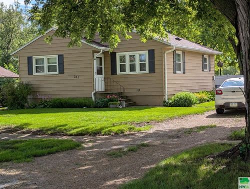 205 S Walnut St, Marcus, IA, 51035-7701 | Card Image