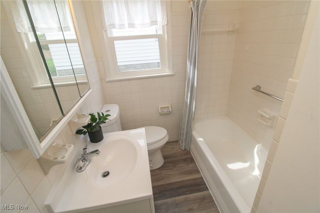 803 5 Th St, House other with 3 bedrooms, 2 bathrooms and null parking in Struthers OH | Image 17