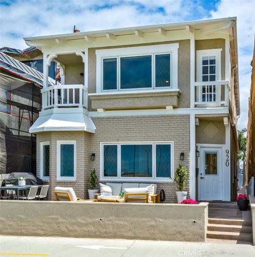 920 E Oceanfront, Newport Beach, CA, 92661 | Card Image