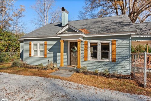 6550 Mountain View Rd, Taylors, SC, 29687-6936 | Card Image