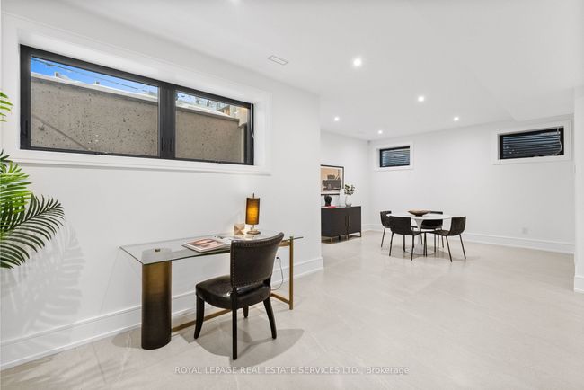 80 Edgecroft Rd, House other with 5 bedrooms, 5 bathrooms and 2 parking in Etobicoke ON | Image 39