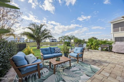 668 Rum Runner Way, St Johns, FL, 32259-2275 | Card Image