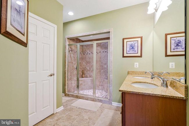 21570 Romans Dr, Townhouse with 3 bedrooms, 3 bathrooms and null parking in ASHBURN VA | Image 14