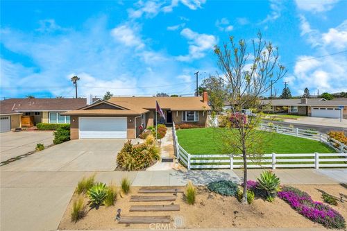 2825 E Jackson Ave, Orange, CA, 92867-6260 | Card Image