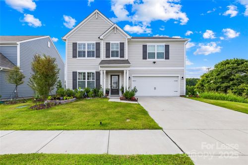 1453 Harleston St, Indian Trail, NC, 28079-0586 | Card Image
