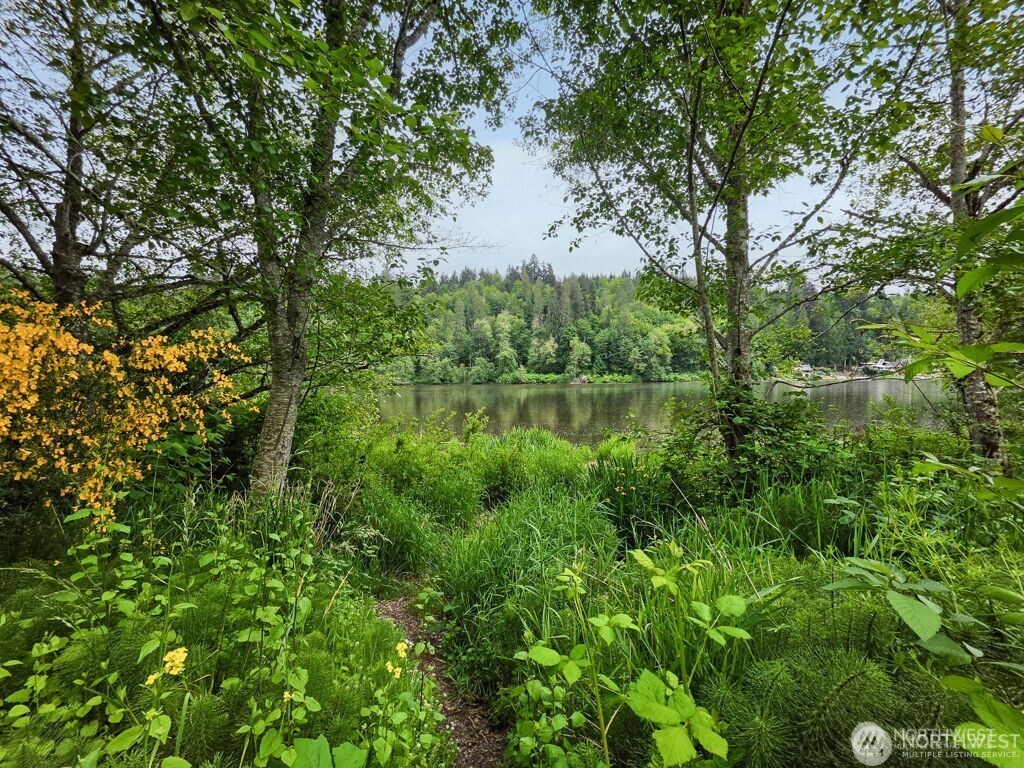 Land in Eatonville