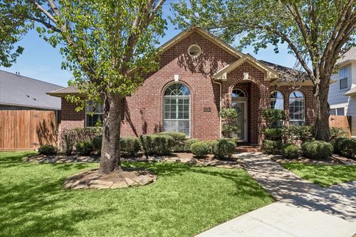 608 Brad Ct, Webster, TX, 77598-4077 | Card Image