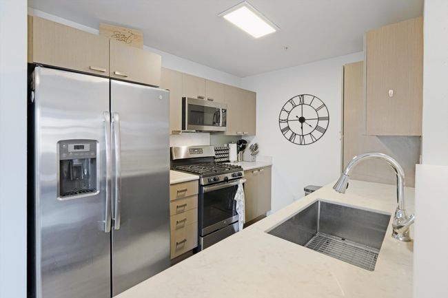 UNIT-1401 - 50 Kihalani St, Condo with 3 bedrooms, 2 bathrooms and null parking in Kihei HI | Image 7