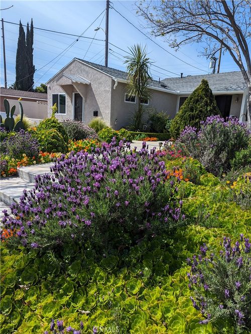 100-1211 N Maple, Burbank, CA, 91505 | Card Image