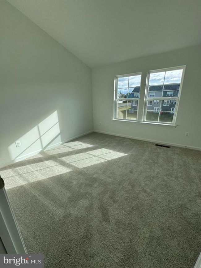 21 Scrub Pine Ct, Townhouse with 3 bedrooms, 3 bathrooms and null parking in BUNKER HILL WV | Image 7