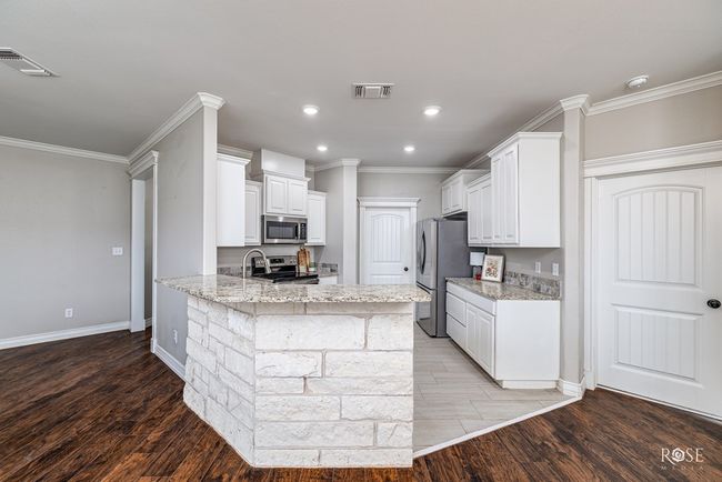 8079 Leopard Ln, House other with 3 bedrooms, 2 bathrooms and 2 parking in San Angelo TX | Image 15