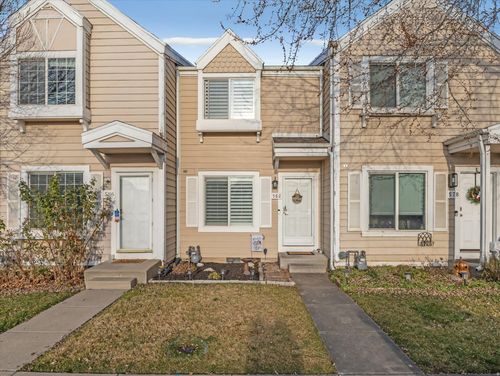 582 W 1950 N, Centerville, UT, 84014-2642 | Card Image