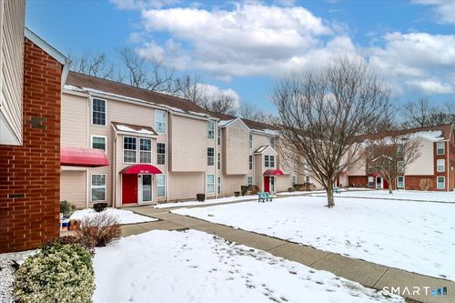 40 Heather Rdg, Shelton, CT, 06484-4684 | Card Image