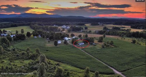 50-32 Treeland Farm Dr, Hudson, NY, 12534-4332 | Card Image