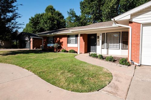 1608 S Berry Rd, Norman, OK, 73072-6303 | Card Image