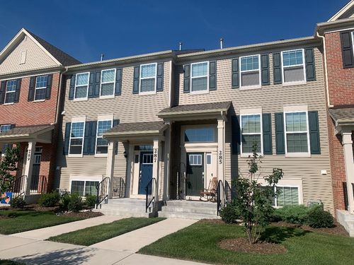 285 Lakeshore Dr, Oswego, IL, 60543-5132 | Card Image